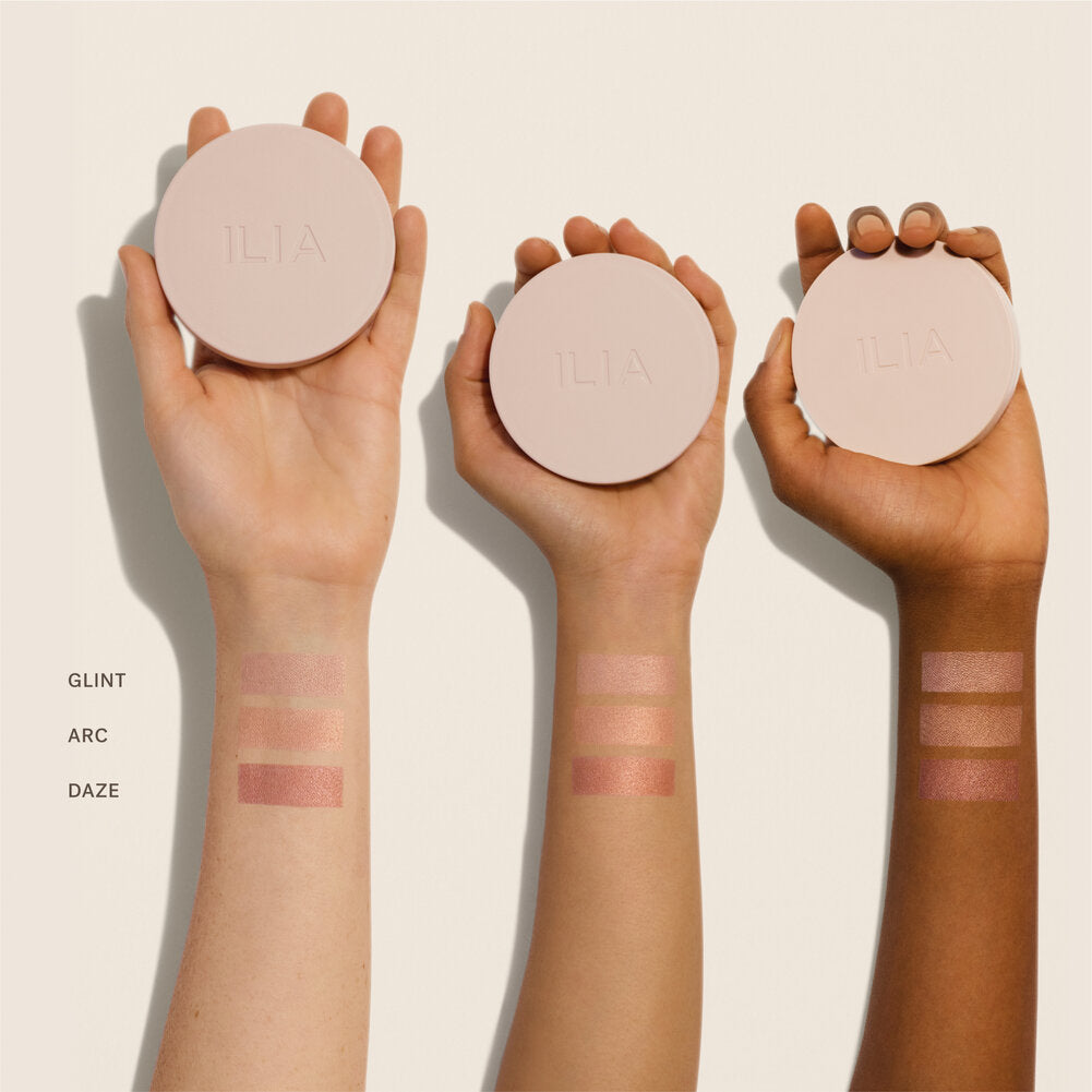 Ilia kreminė švytėjimo priemonė "Lightshift Cream Highlighter"