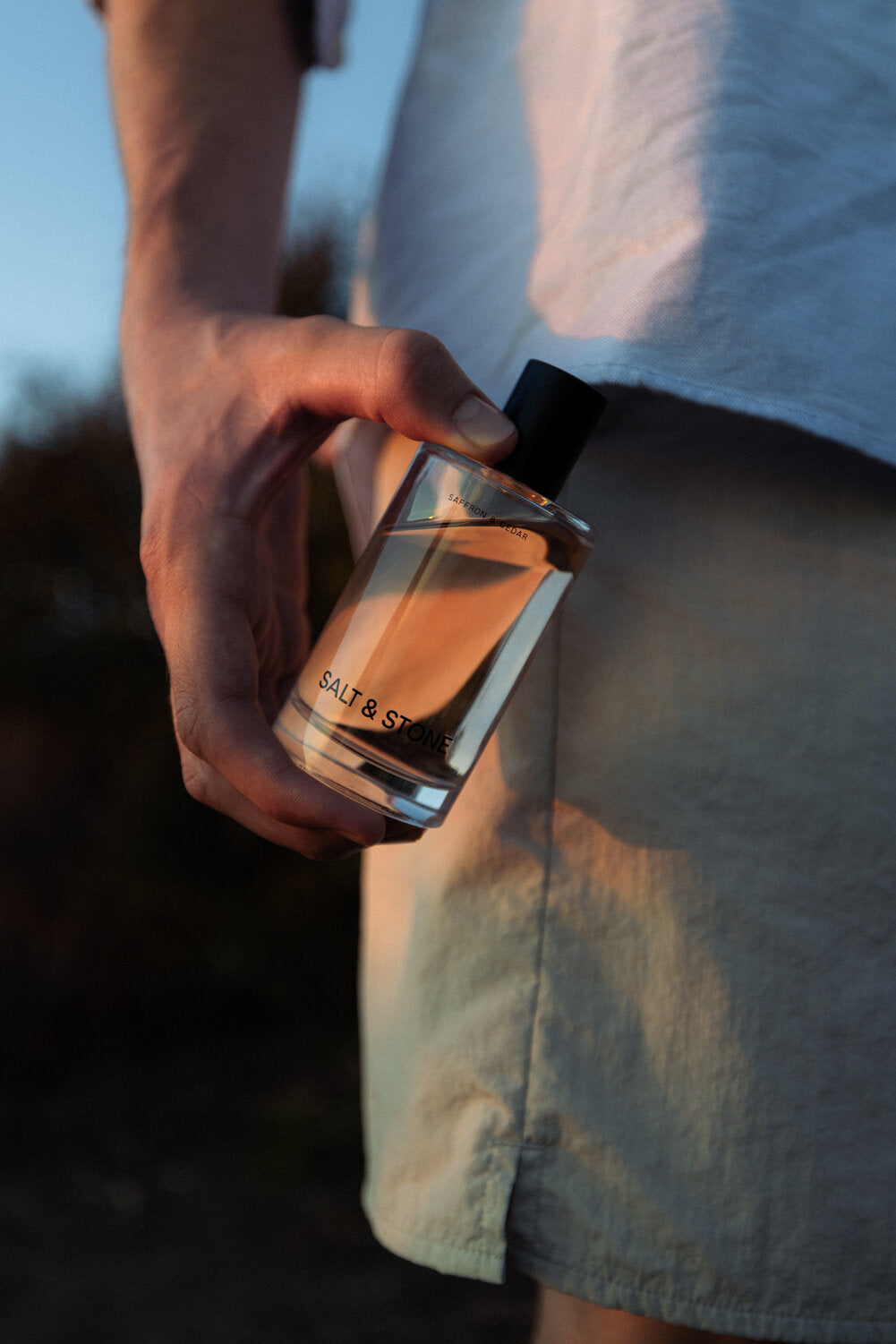 Salt&Stone kūno dulksna Saffron&Cedar