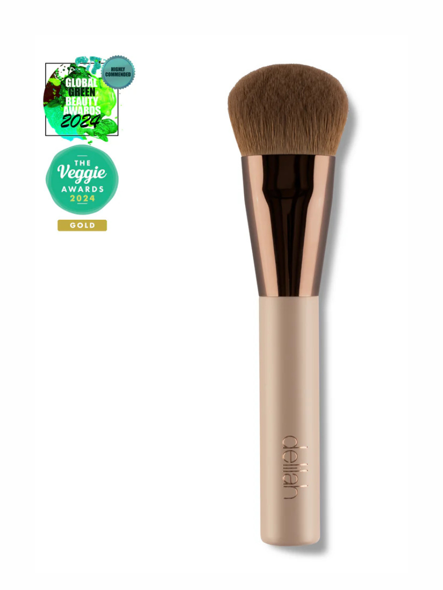 Delilah šepetėlis skystiems ir kreminiams produktams "Complexion"