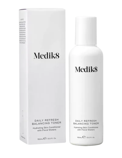 Medik8-poras-valantis-ir-drekinantis-tonikas-su-niacinamidu.webp