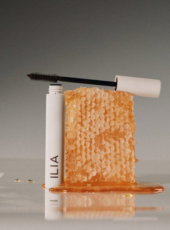 limitless lash mascara before dawn